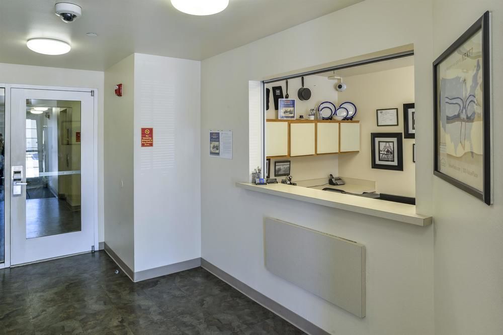 Woodspring Suites 孔洛 外观 照片